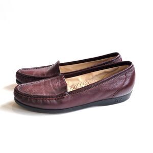 Sas Womens Slip On Loafers Reddish Brown Sz  7.5 S